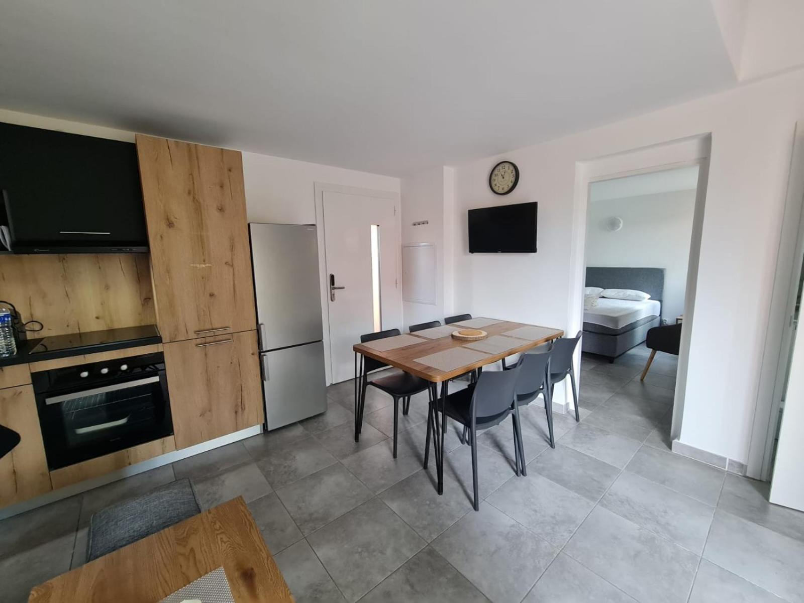 Residence Hoteliere Les Hameaux De Saint Cyprien Appartement 2 Chambres Lecci Eksteriør billede