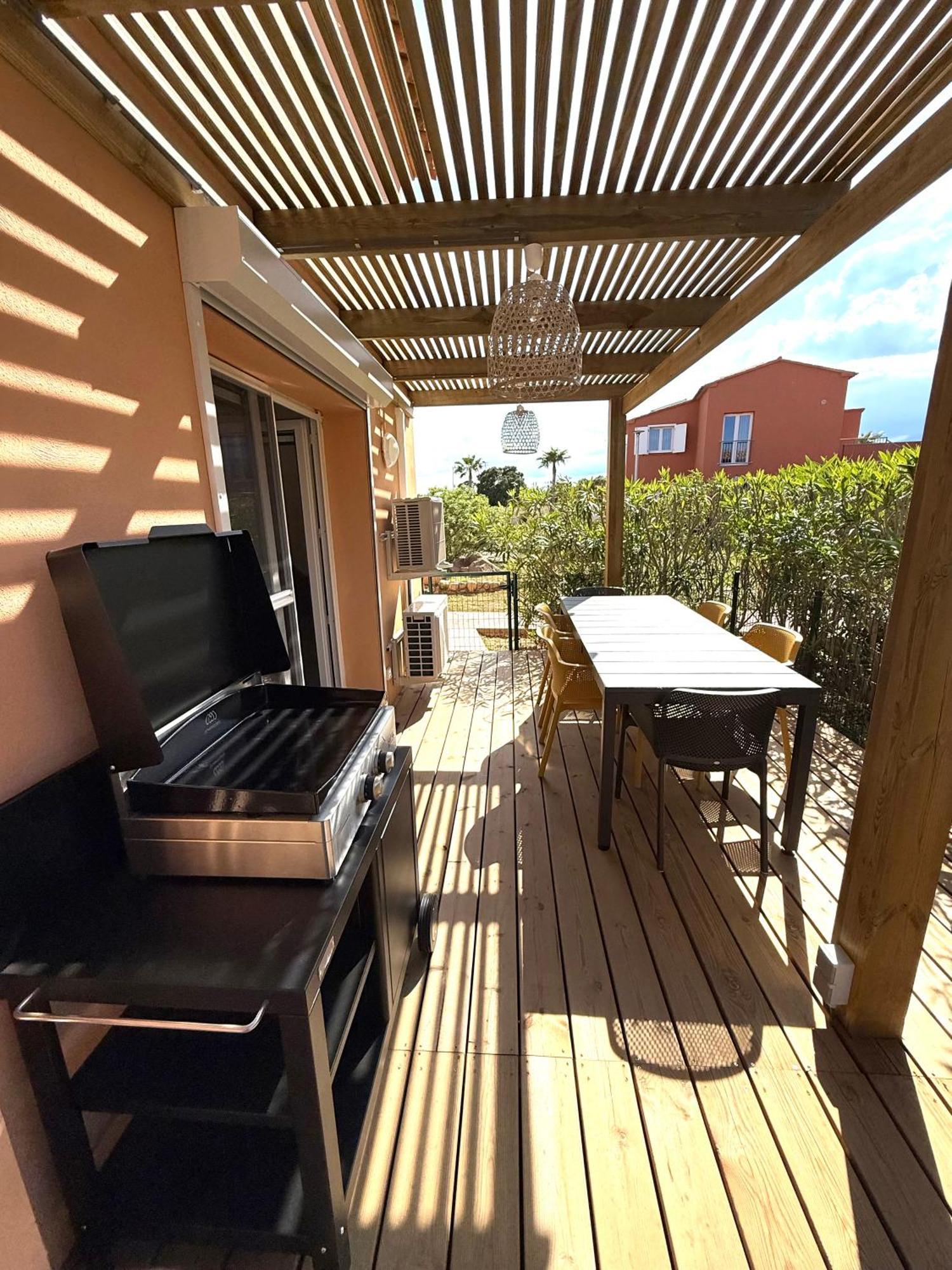 Residence Hoteliere Les Hameaux De Saint Cyprien Appartement 2 Chambres Lecci Eksteriør billede